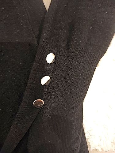 Vestido negro cuello alto