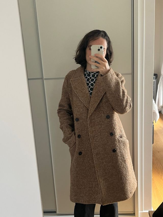 Abrigo largo marrón Zara