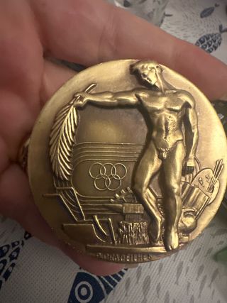 Medalla de mano de bronce juegos olímpicos de Fran