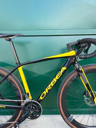 Orbea Terra Carbono con Ruedas CARBONO