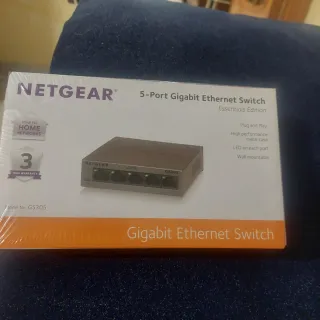 Switch Gigabit Ethernet NETGEAR GS305 5 Porte