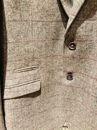 Americana de cuadros marrón