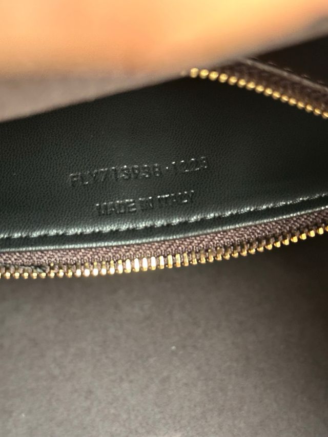 Bolso de hombro YSL gris en ante