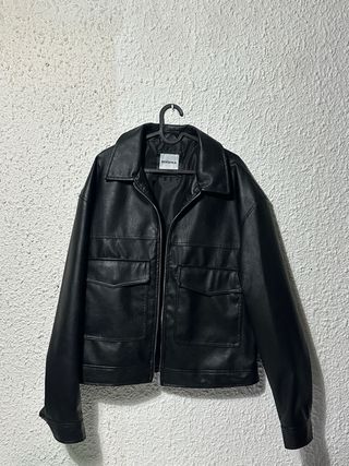 Chaqueta de cuero negra