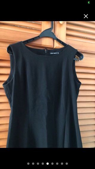 Vestido negro sin mangas