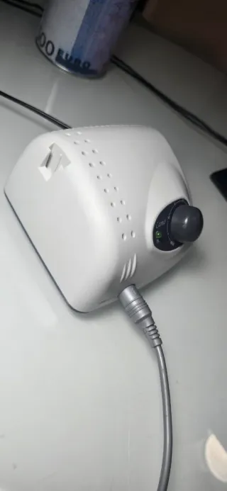 Torno de manicura FWD/REV ON/OFF