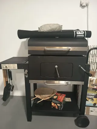 Barbecue Weber quasi nuovo