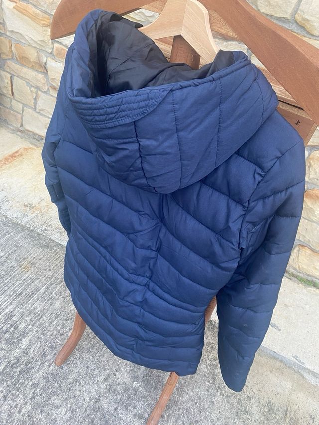 Chaqueta Only azul acolchada