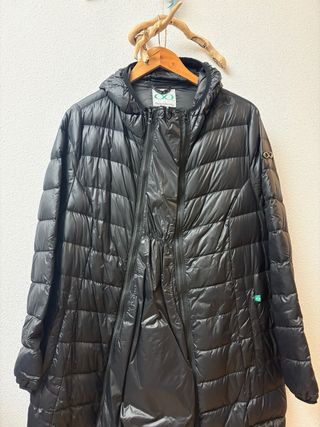 Abrigo premamá acolchado negro