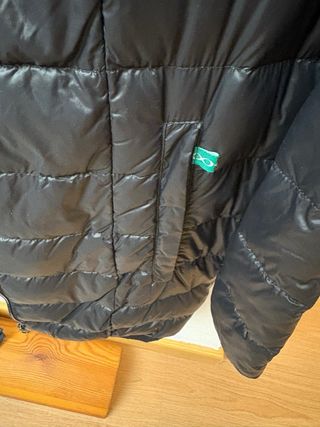 Abrigo premamá acolchado negro