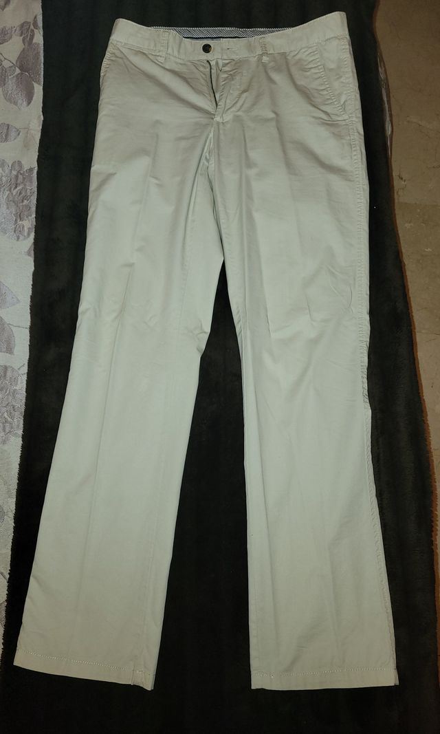 Pantalón chino hombre beige/blanco