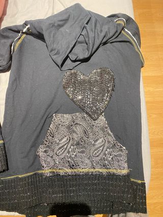 Sudadera Desigual Corazón Lentejuelas