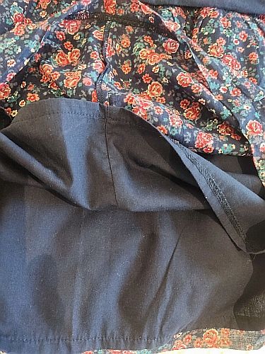 Vestido estampado floral y rayas