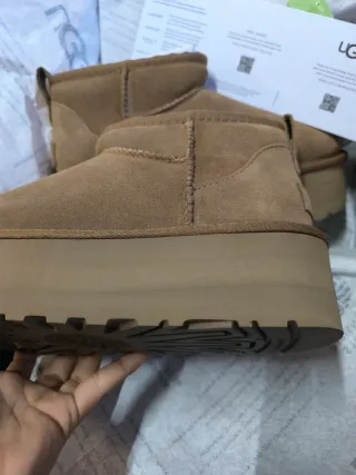 Botas UGG Beige Plataforma