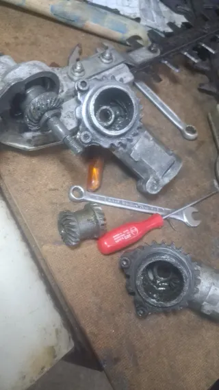 Reparación mant maquinaria jardin agricola