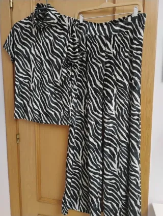 Conjunto Top y Pantalón Cebra