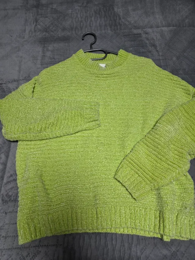 Suéter chenilla verde/amarillo