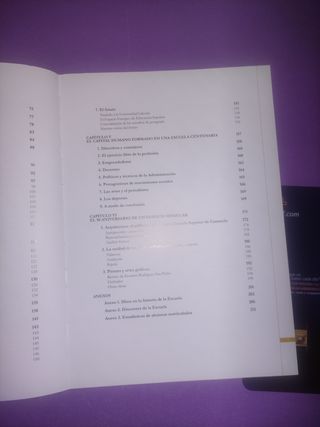 Libro Una Escuela, Un Edificio