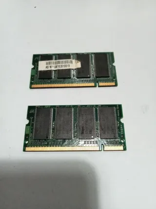 2x DDR333 512MB 32MX16 2.5V HY Módulos RAM
