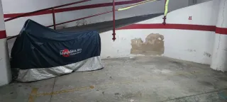 Plaza de garaje para moto