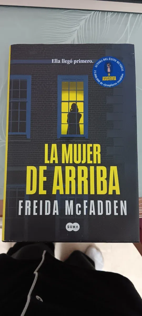 La mujer de arriba