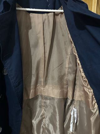 Gabardina Stradivarius azul