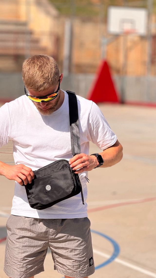 Bolso de hombro Stone Island Negro