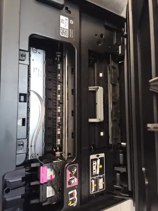 Stampante HP ENVY 5640 poco usata