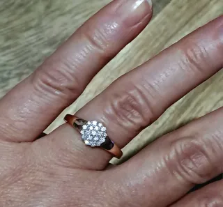 Anillo Oro Rosa y Diamantes