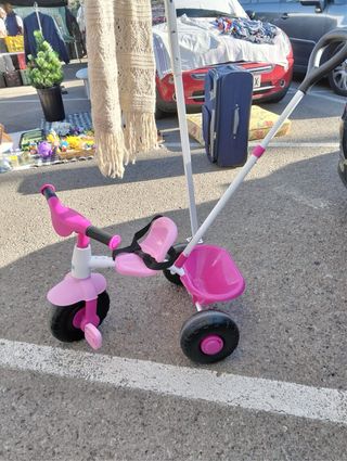 Triciclo niña rosa con empujador