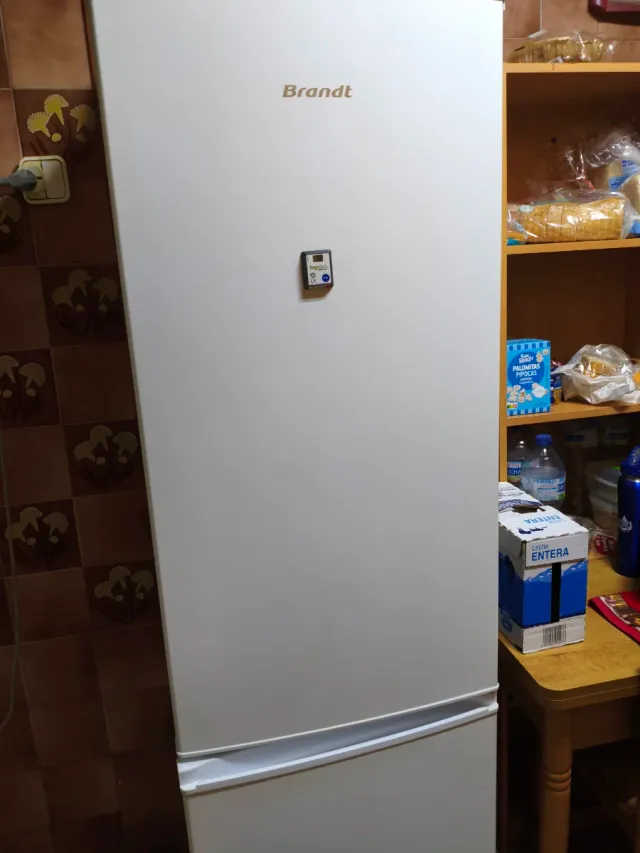 Nevera Brandt poco uso