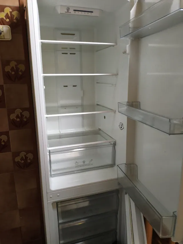 Nevera Brandt poco uso