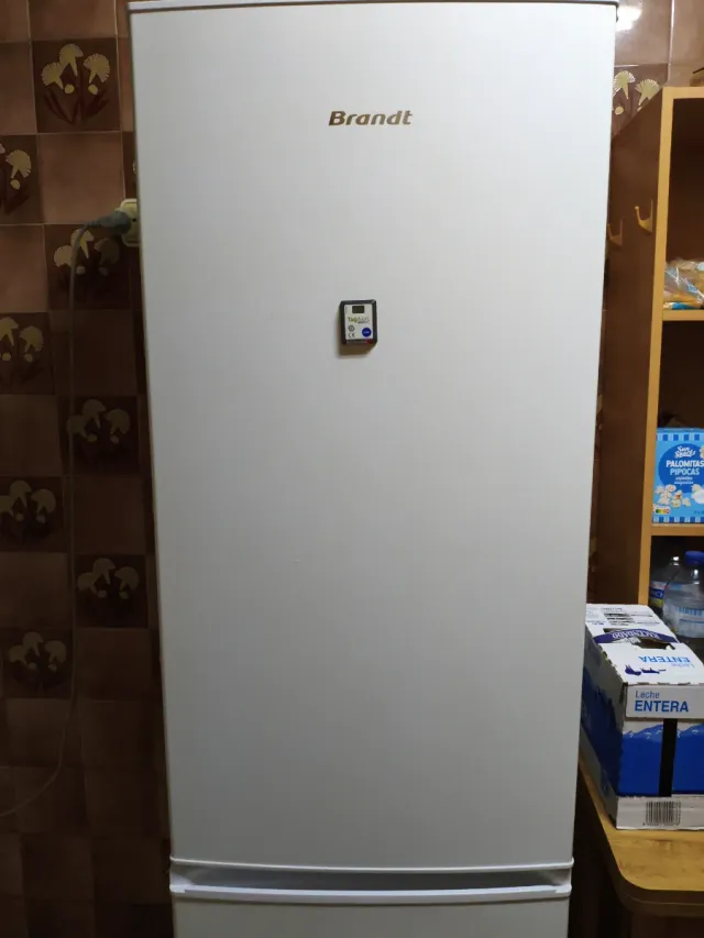 Nevera Brandt poco uso