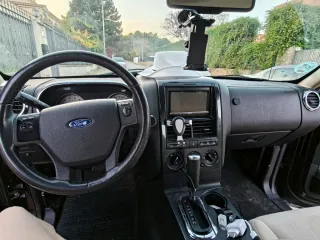 Fort sport trac  explore XLT 2008