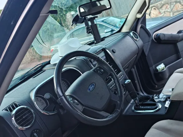 Fort sport trac  explore XLT 2008