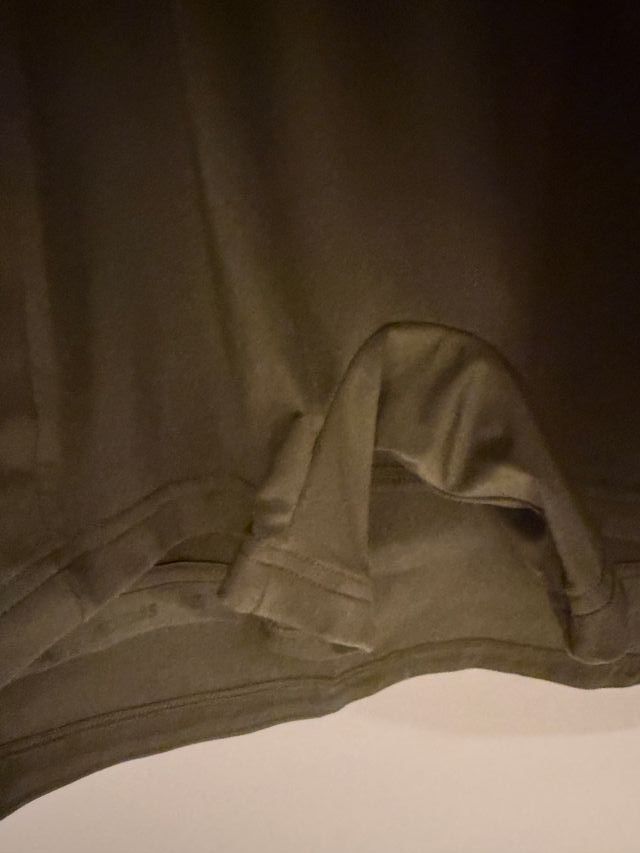 Saia NOVA Adidas Golf verde com babados Tamanho S