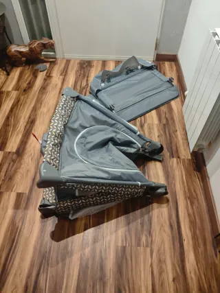 Parque cuna Lionelo Flower para bebé Urge vender