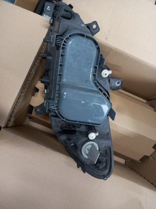 Faro delantero Mercedes Viano