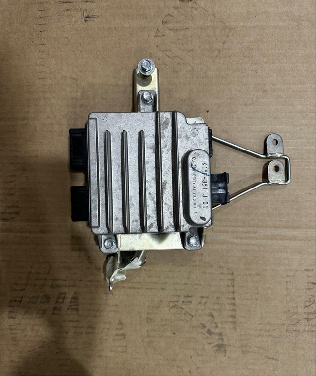 Centralita + 2 llaves + bloqueo Pcx 125 21-24