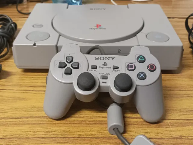 CONSOLA SONY PLAYSTATION 1