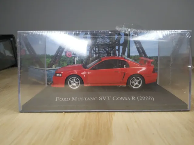 Ford Mustang Escala 1:43