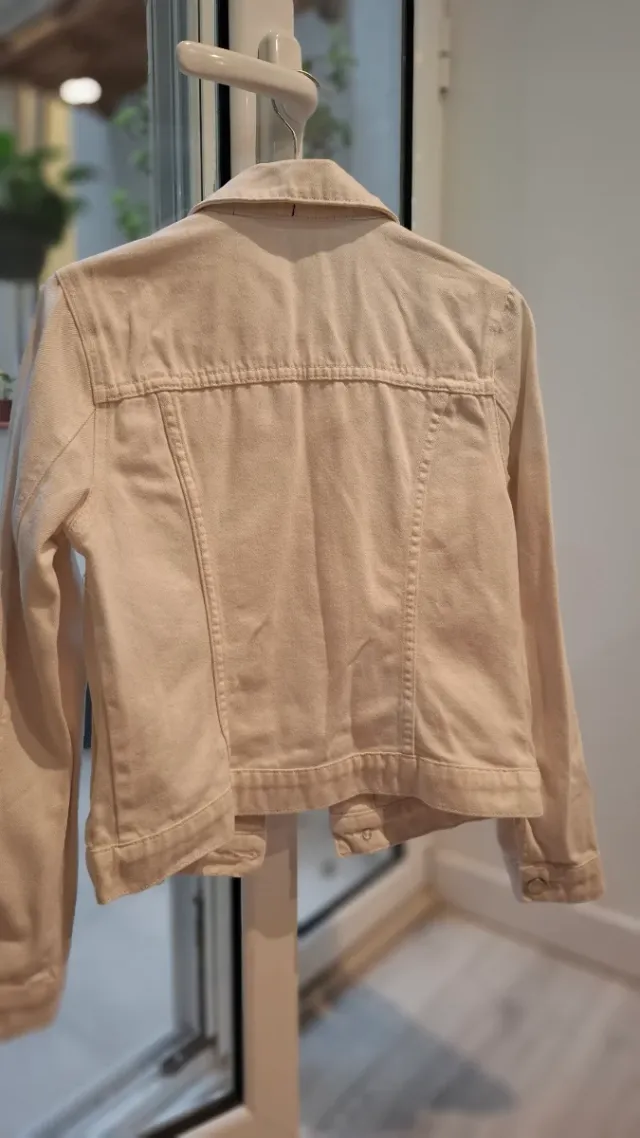 Chaqueta vaquera blanca MODA&MODA Talla S