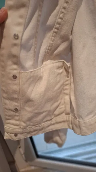 Chaqueta vaquera blanca MODA&MODA Talla S