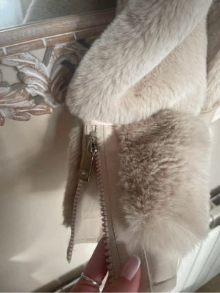 Chaqueta pelo sintético beige/crema