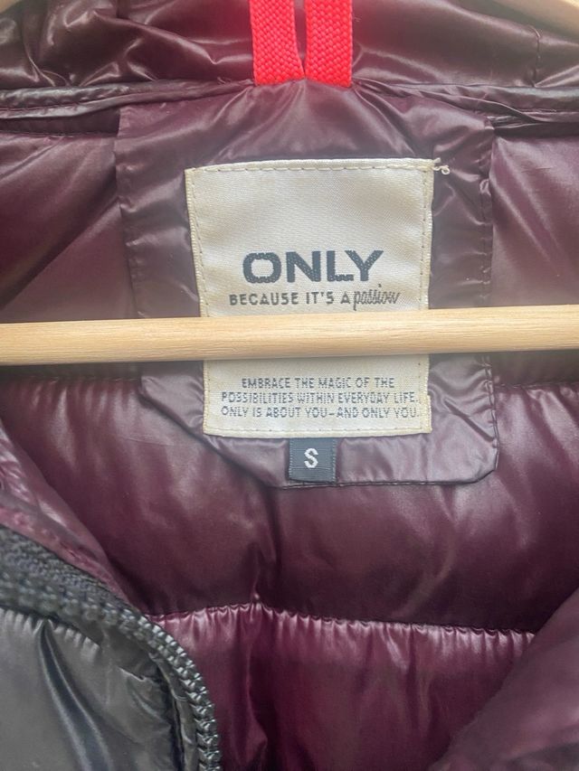 Chaqueta Only acolchada negra