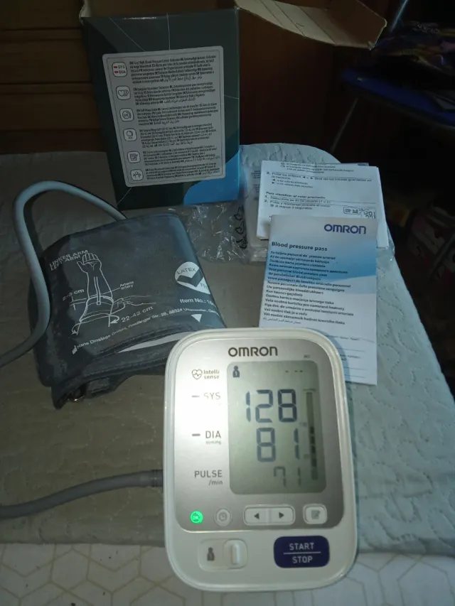 Tensiómetro Omron M3 Intellisense