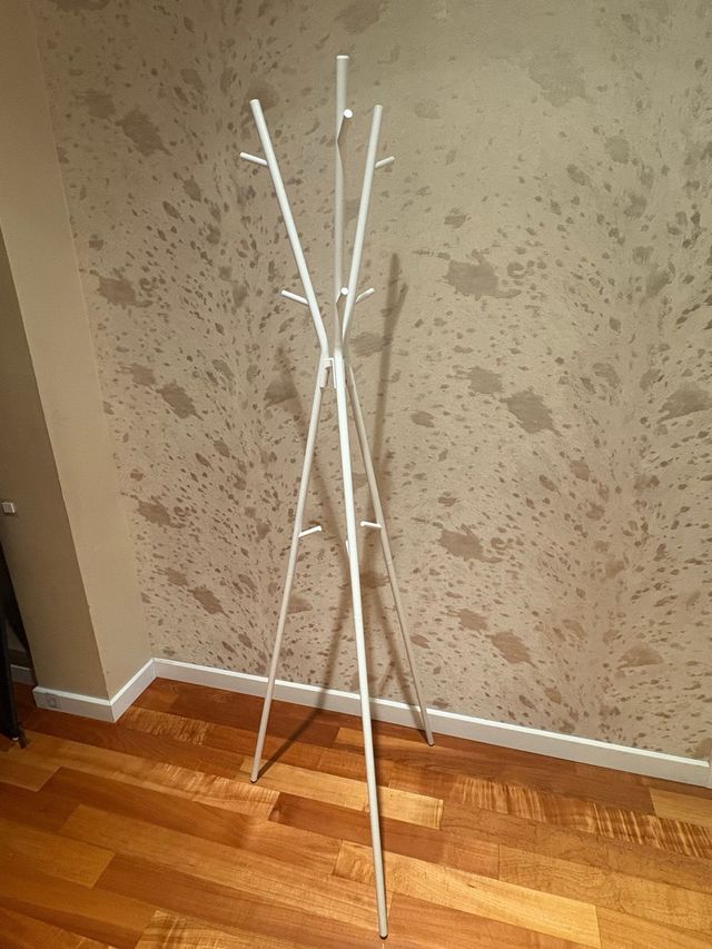 Perchero y banco zapatero blanco