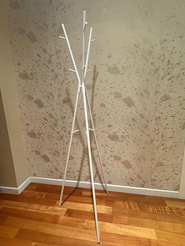 Perchero y banco zapatero blanco