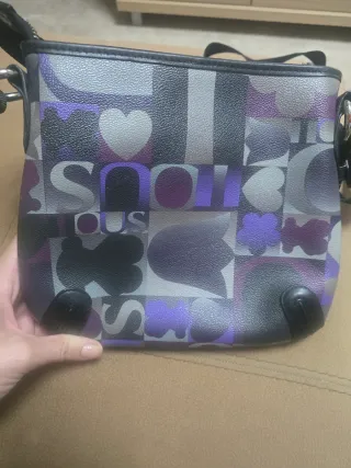 Bolso Tous estampado gris y morado