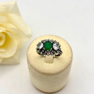 Anillo oro 18kt con esmeralda y diamantes
